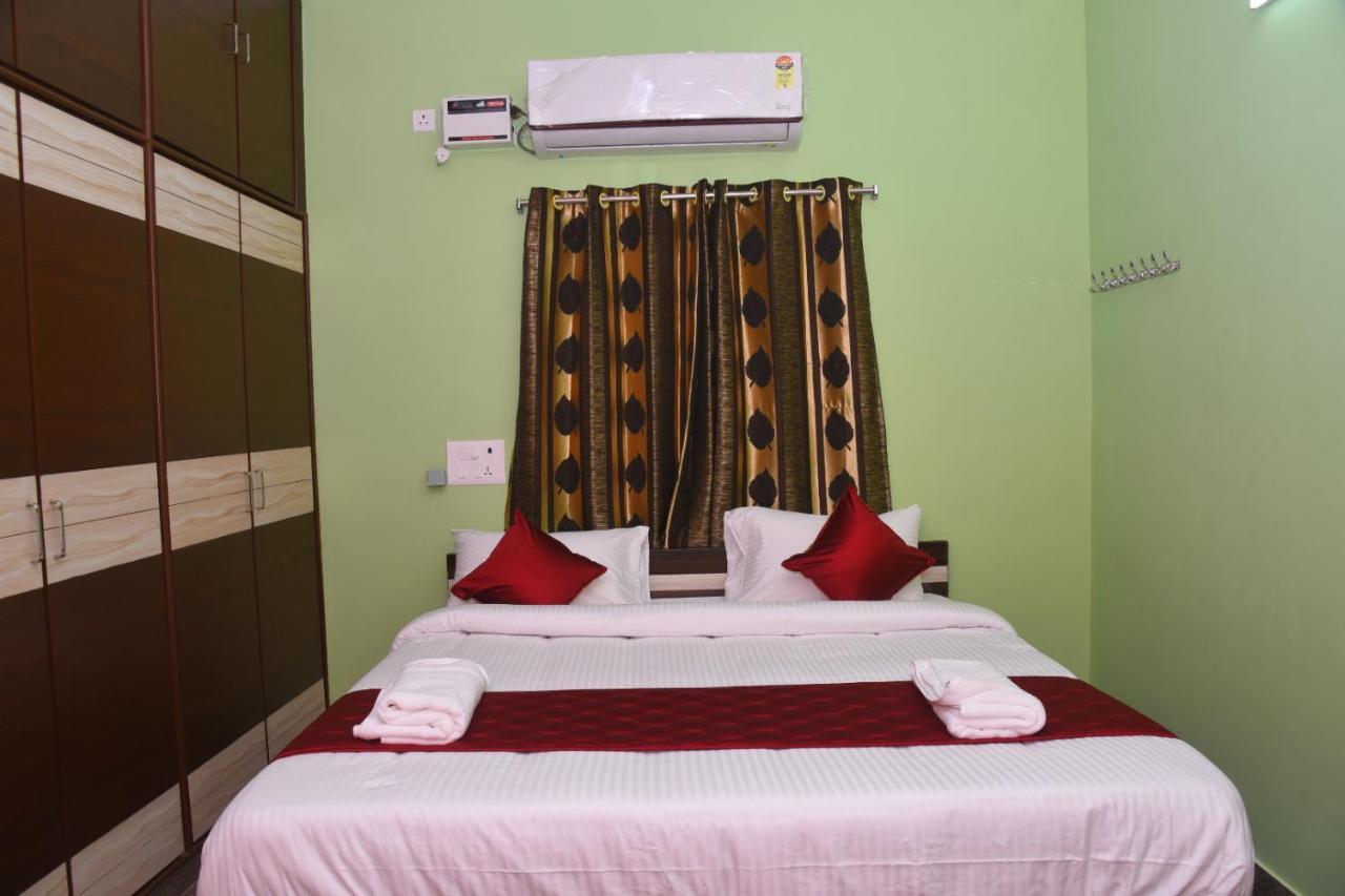 Four Seasons Home Stay Tirupati Dış mekan fotoğraf