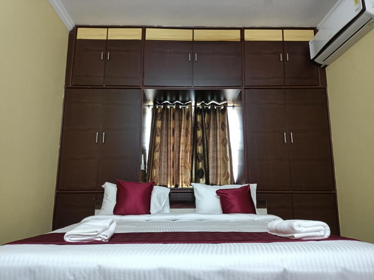 Four Seasons Home Stay Tirupati Dış mekan fotoğraf