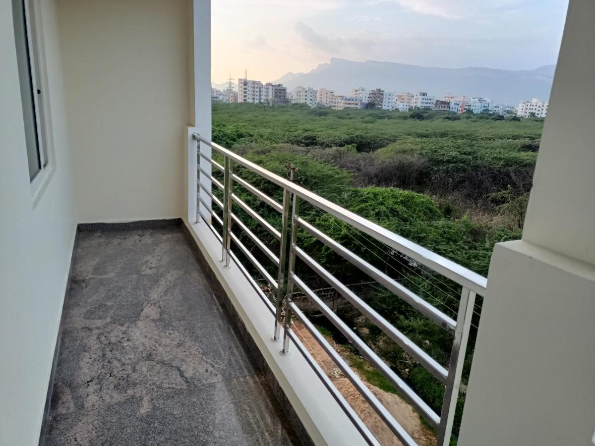 Four Seasons Home Stay Tirupati Dış mekan fotoğraf