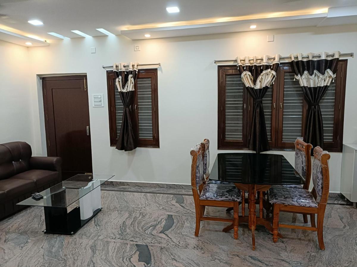 Four Seasons Home Stay Tirupati Dış mekan fotoğraf